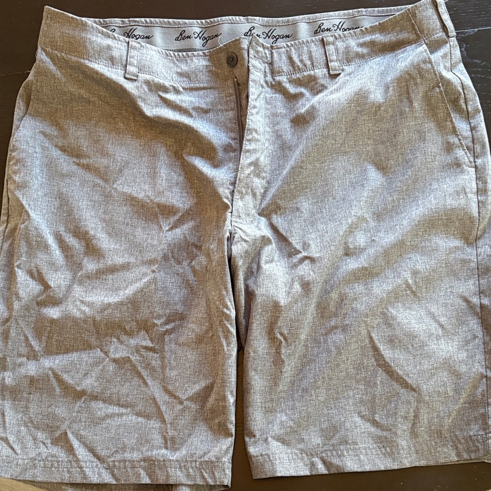 Hogan Men's Stylish Gray Flat Front Shorts